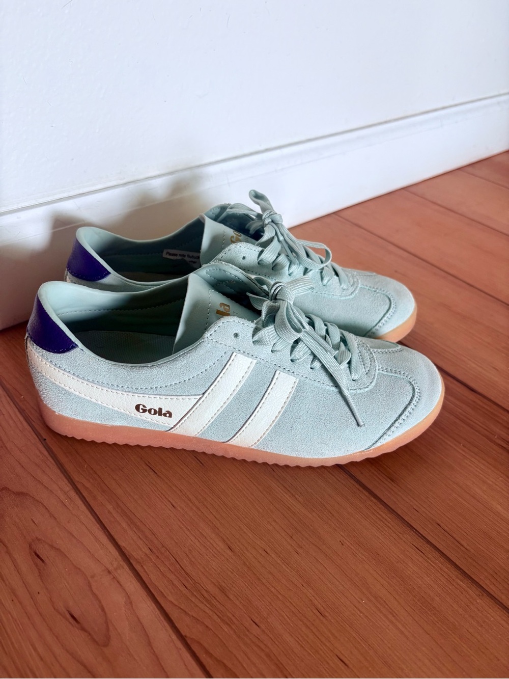 Gola Women’s Bullet Suede Sneaker